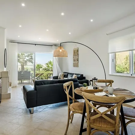 Apartment Gorgeous Two Bedroom In Carvoeiro *